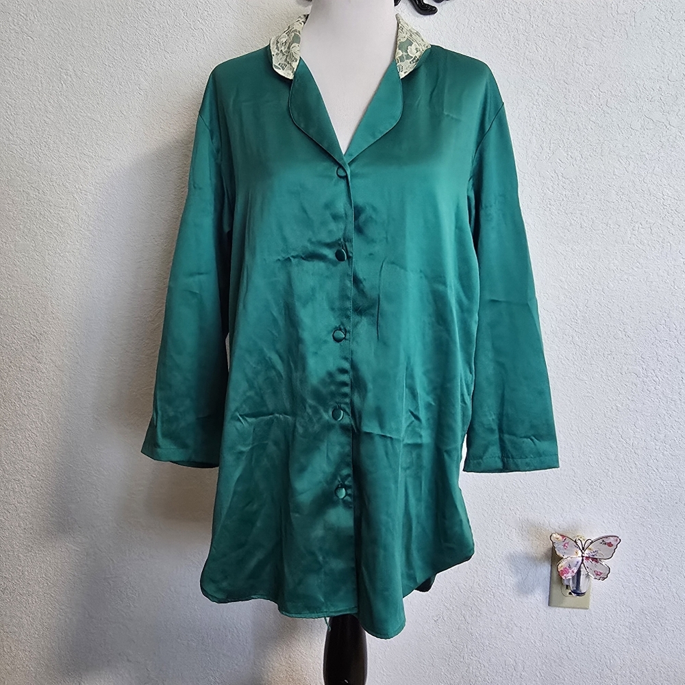 Vintage Victoria's Secret Green Night Shirt